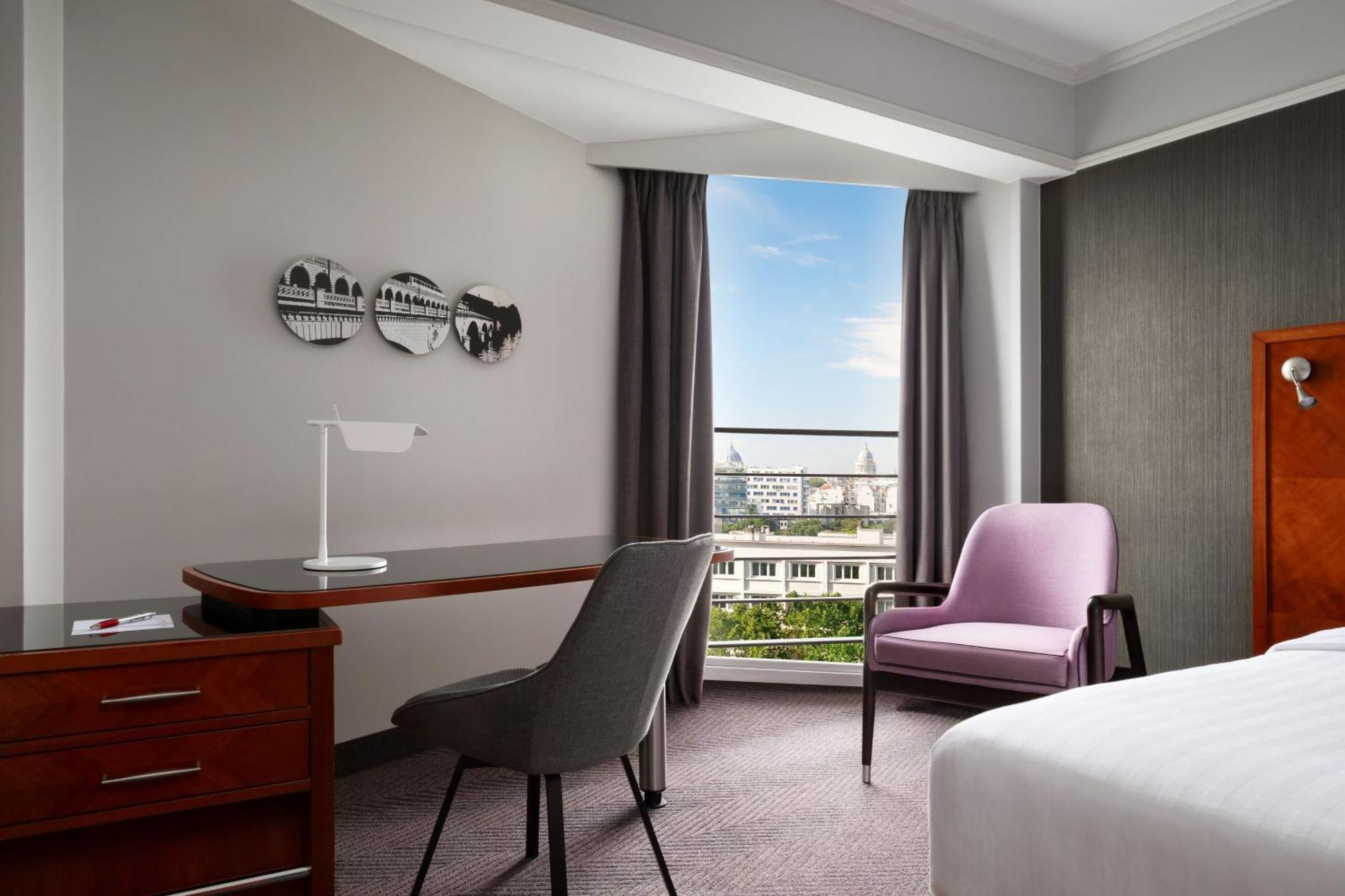 Paris Marriott Rive Gauche Hotel & Conference Center Exterior photo